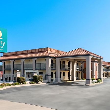 Quality Inn & Suites Dumas Экстерьер фото