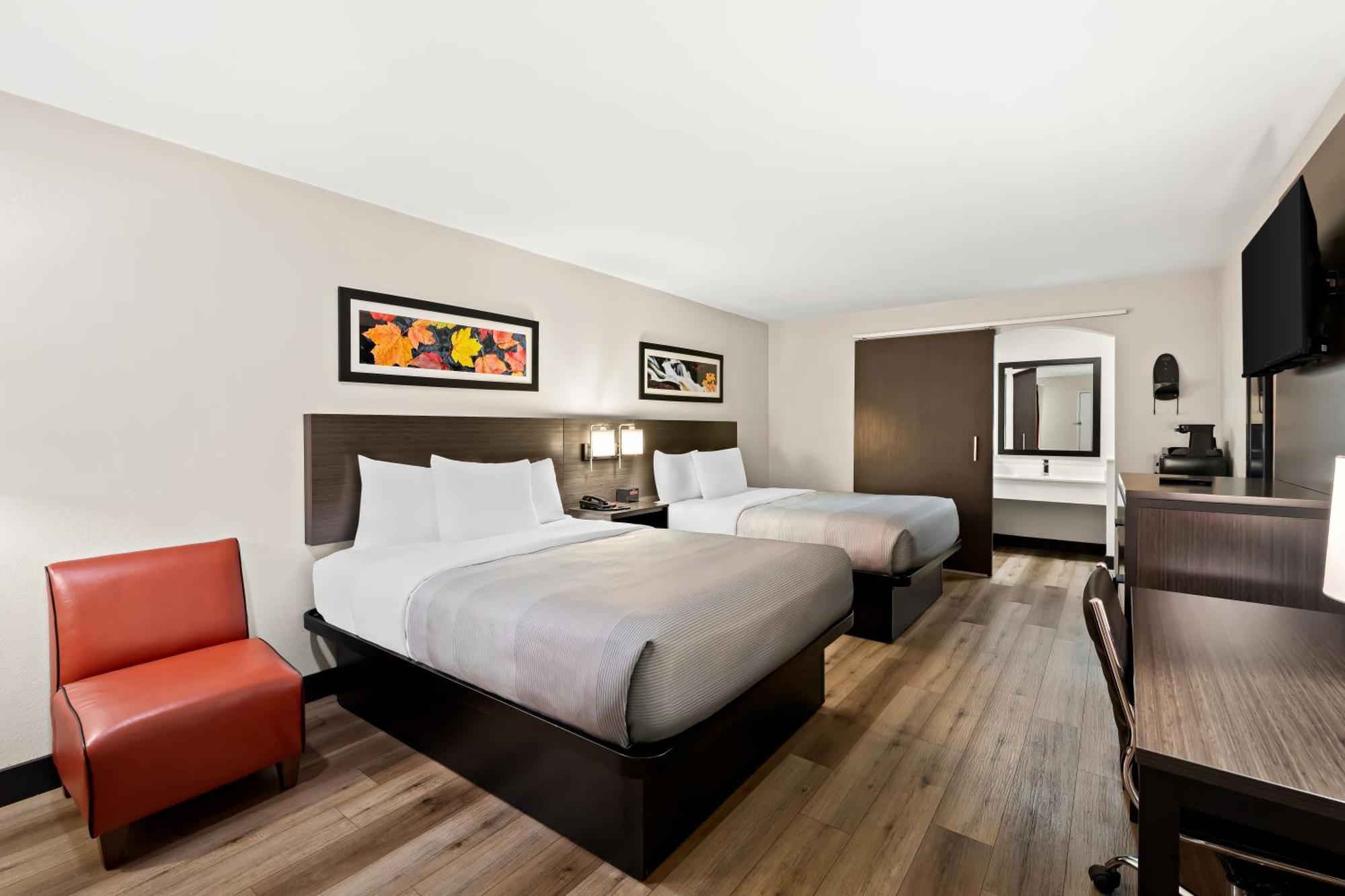 Quality Inn & Suites Dumas Экстерьер фото