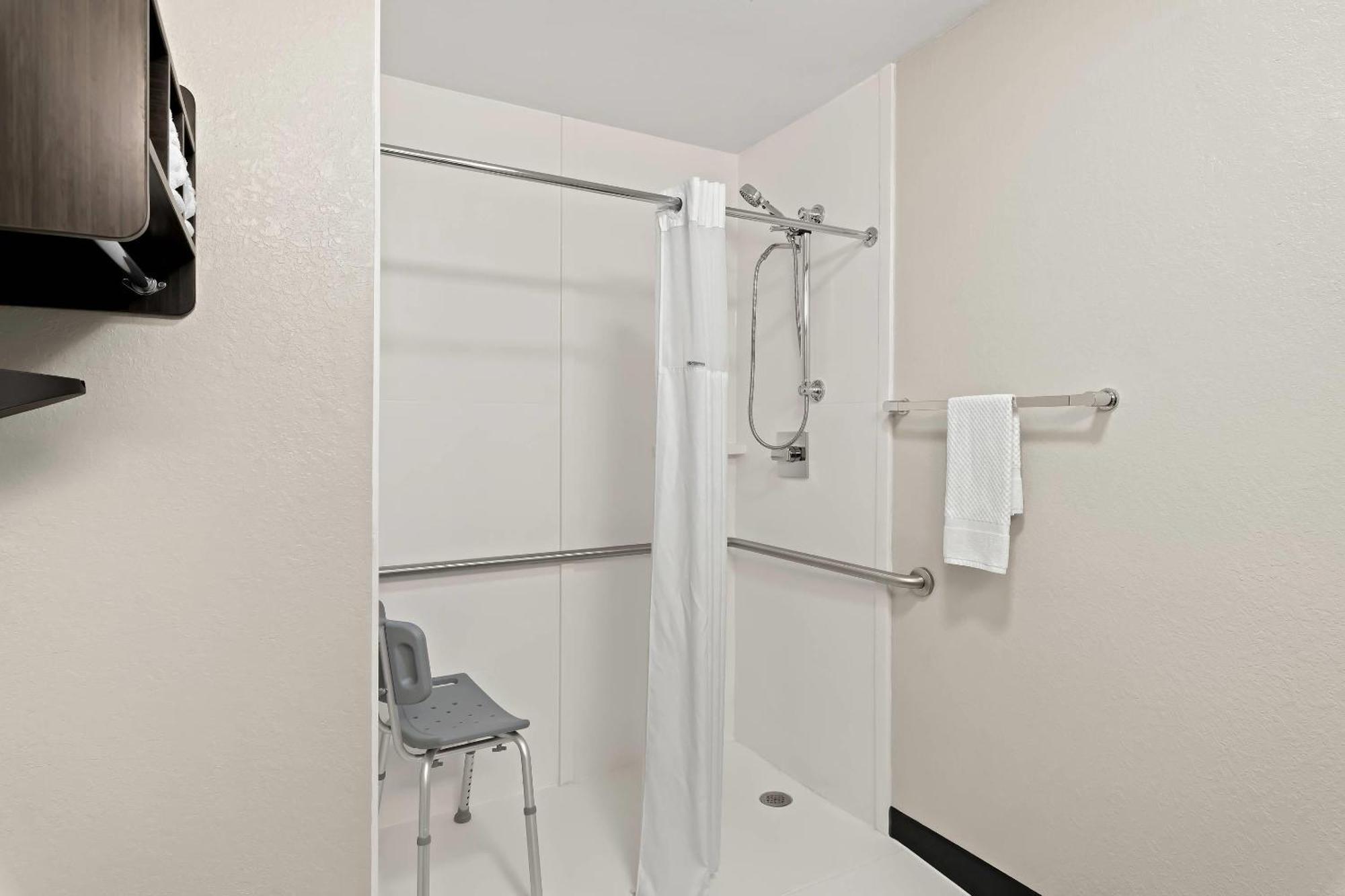 Quality Inn & Suites Dumas Экстерьер фото